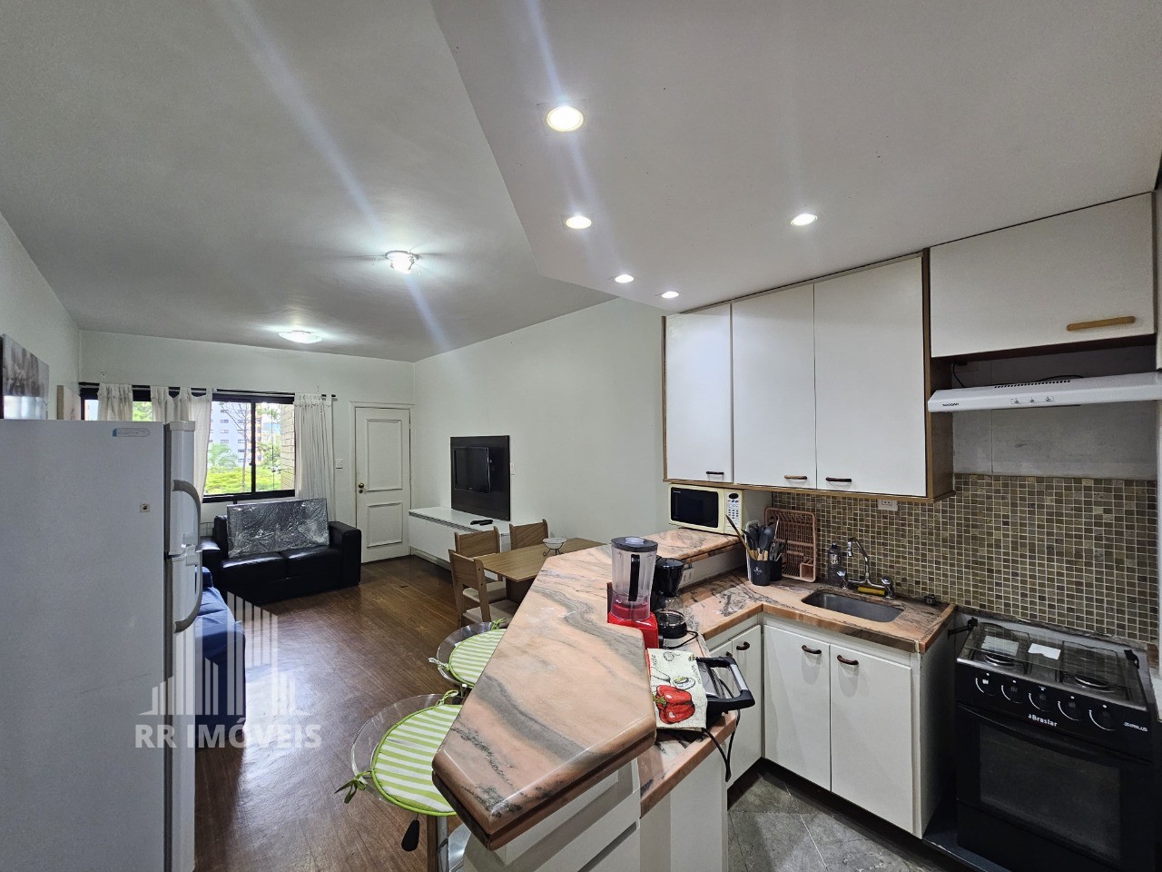 Flat/Apart Hotel, 1 quarto, 56 m² - Foto 2