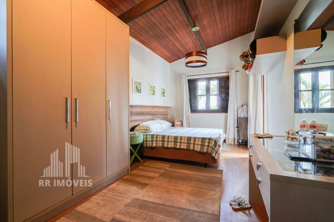 Casa, 3 quartos, 255 m² - Foto 17