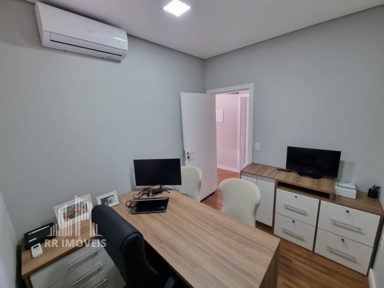 Casa, 3 quartos, 245 m² - Foto 20
