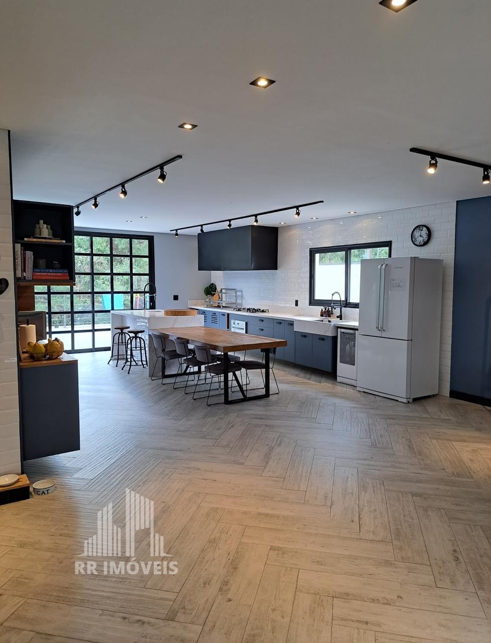Casa, 3 quartos, 270 m² - Foto 2