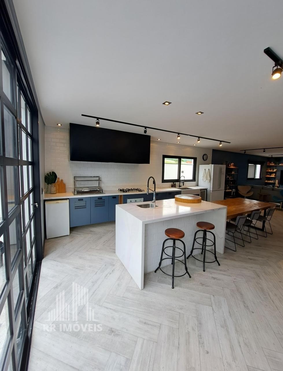 Casa, 3 quartos, 270 m² - Foto 6