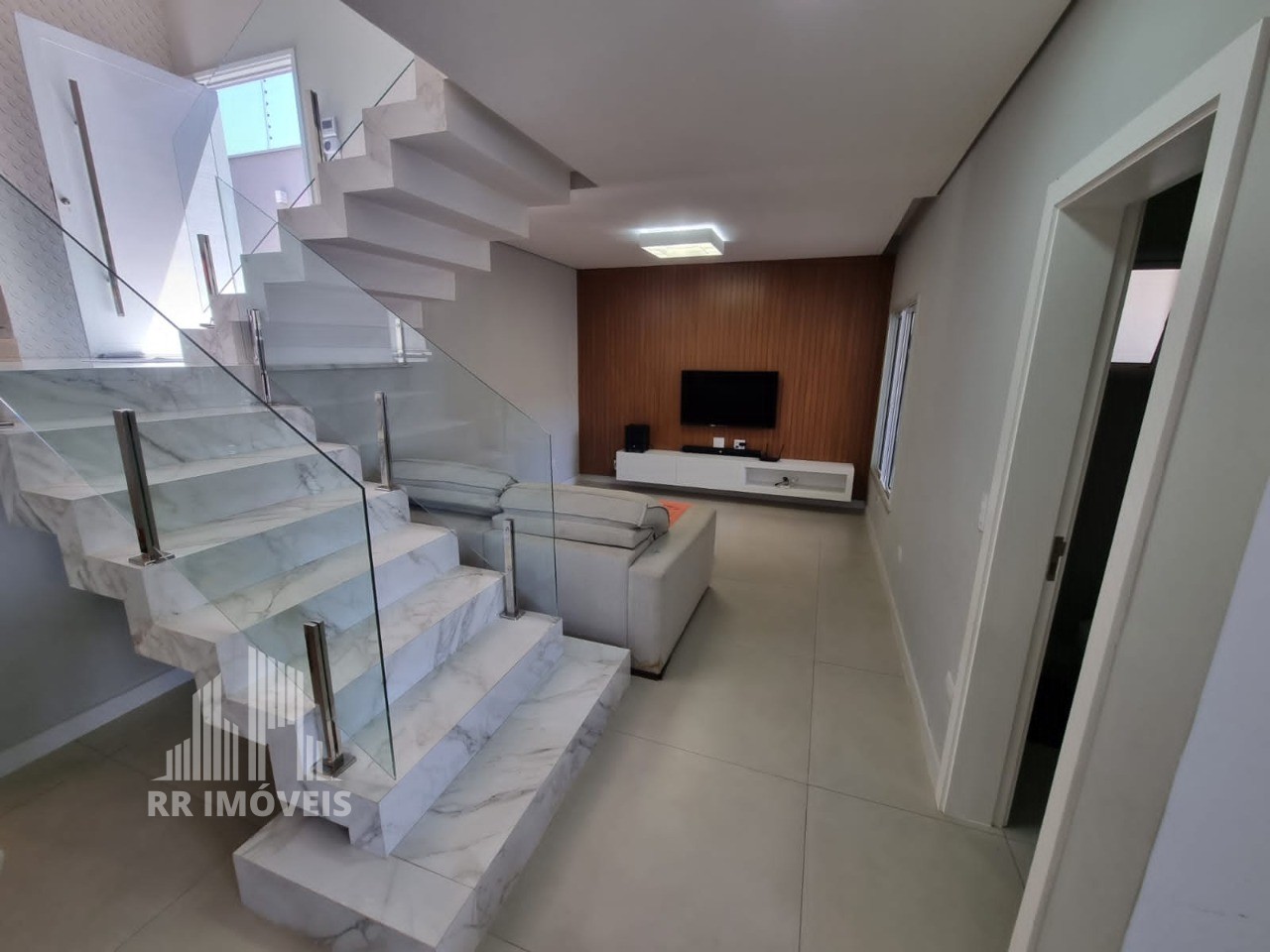 Casa, 3 quartos, 245 m² - Foto 9