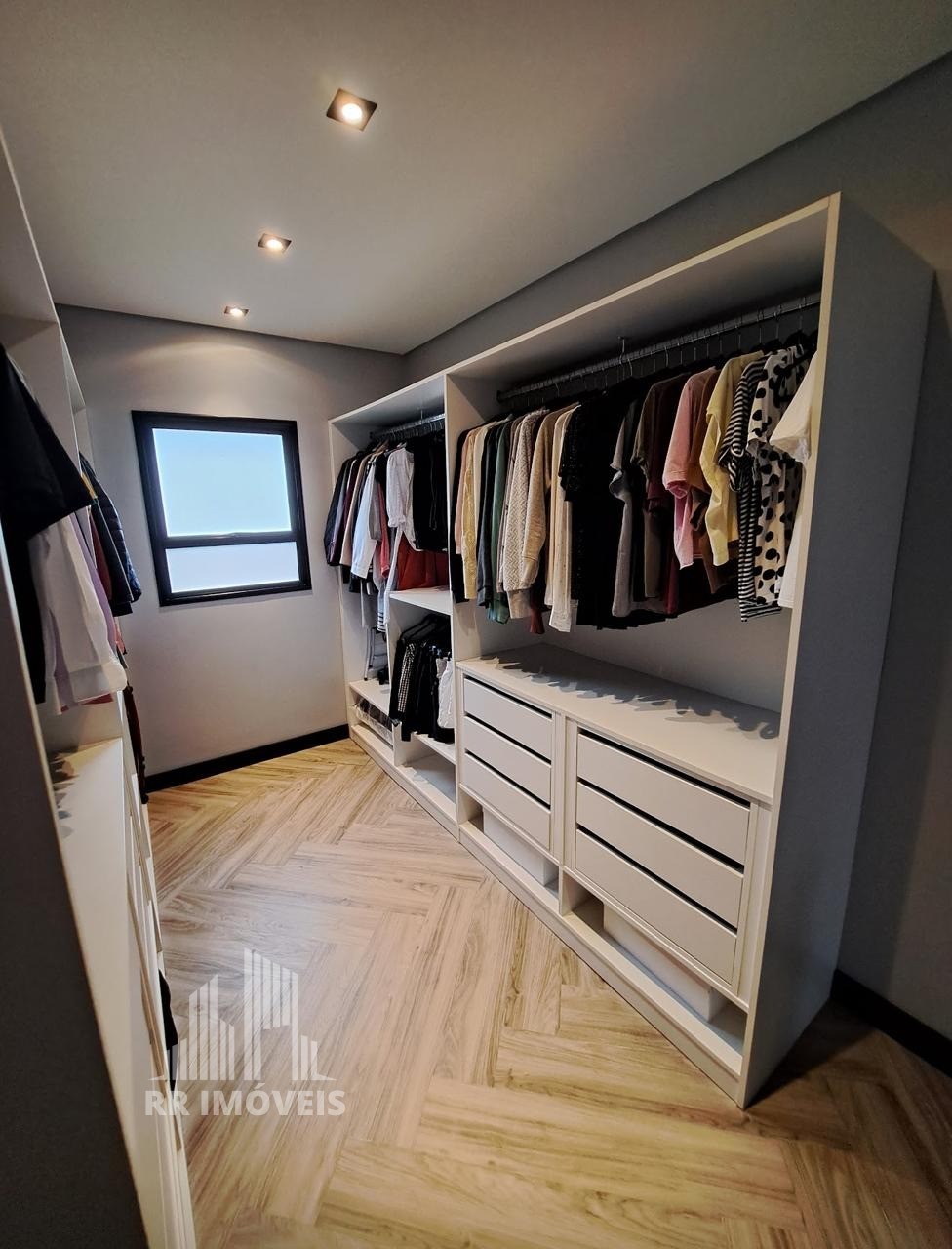 Casa, 3 quartos, 270 m² - Foto 17
