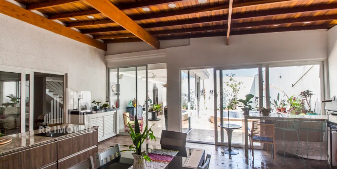 Casa, 4 quartos, 318 m² - Foto 4