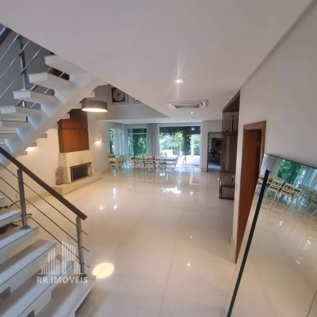 Casa, 4 quartos, 420 m² - Foto 1