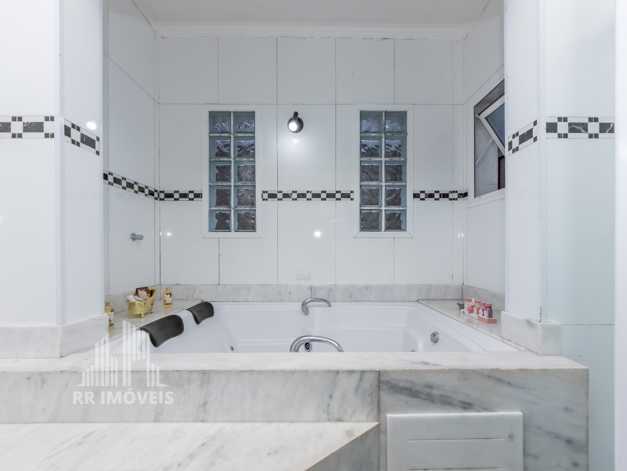 Casa, 4 quartos, 433 m² - Foto 54