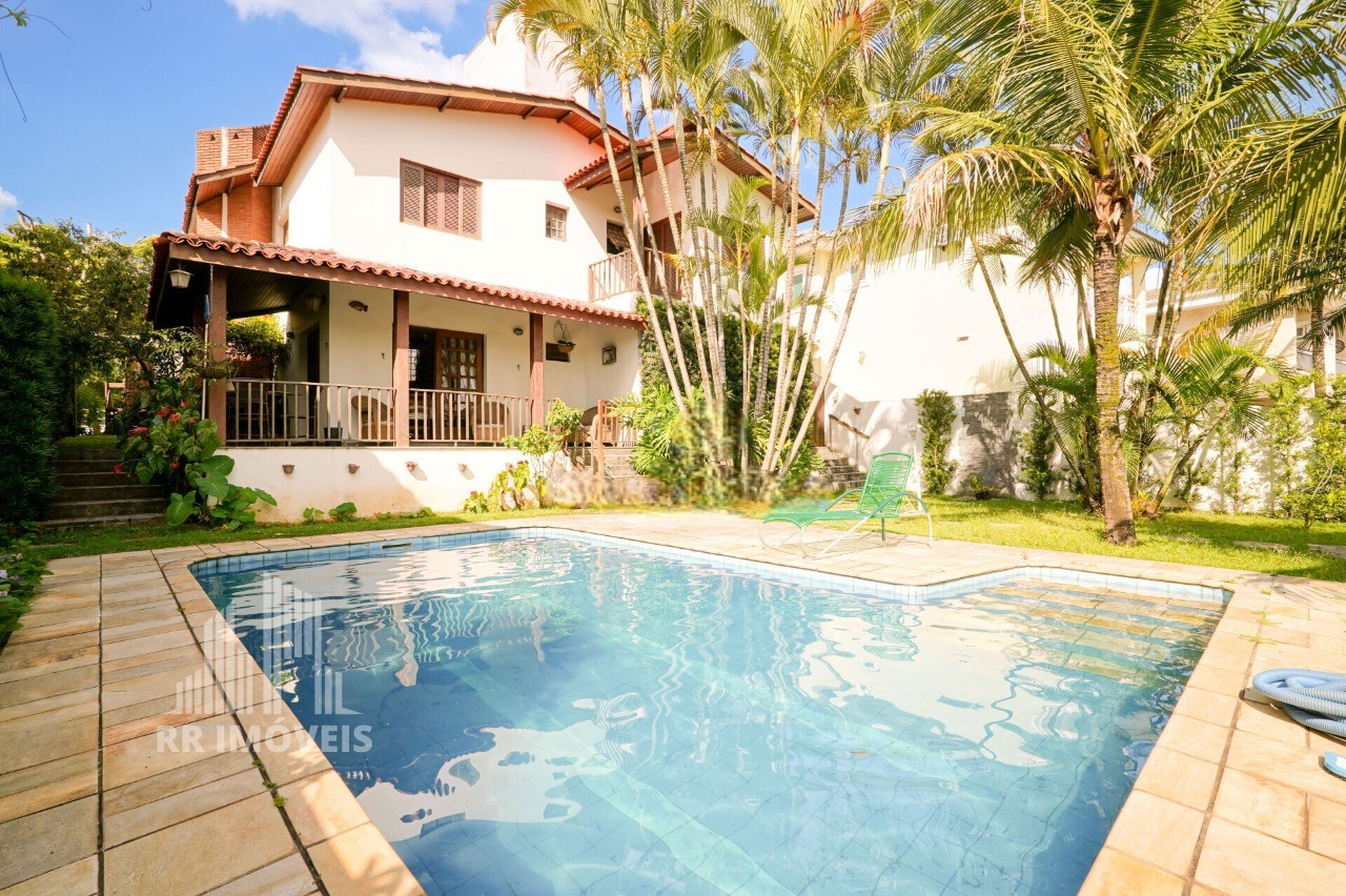Casa, 3 quartos, 255 m² - Foto 1