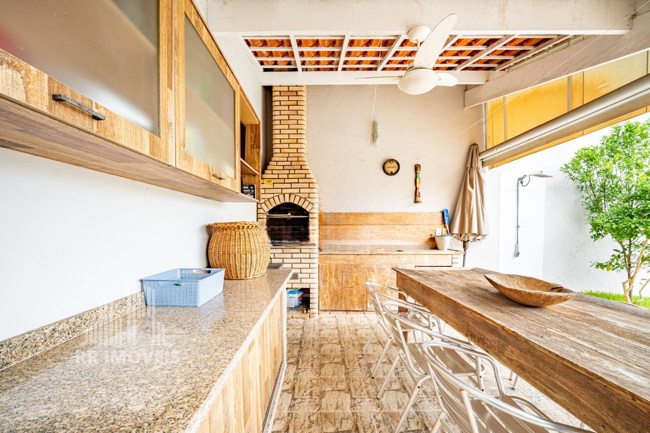 Casa, 3 quartos, 290 m² - Foto 15