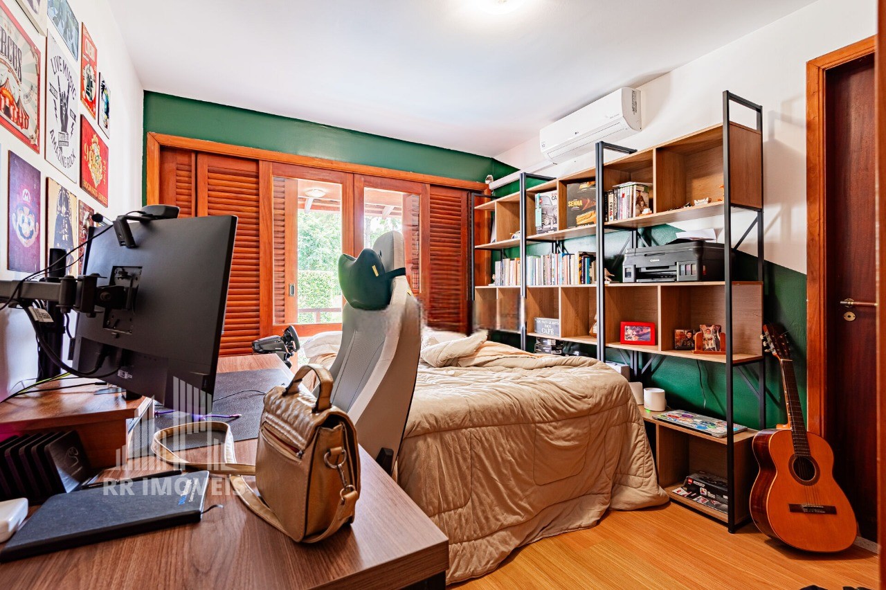 Casa, 4 quartos, 275 m² - Foto 17
