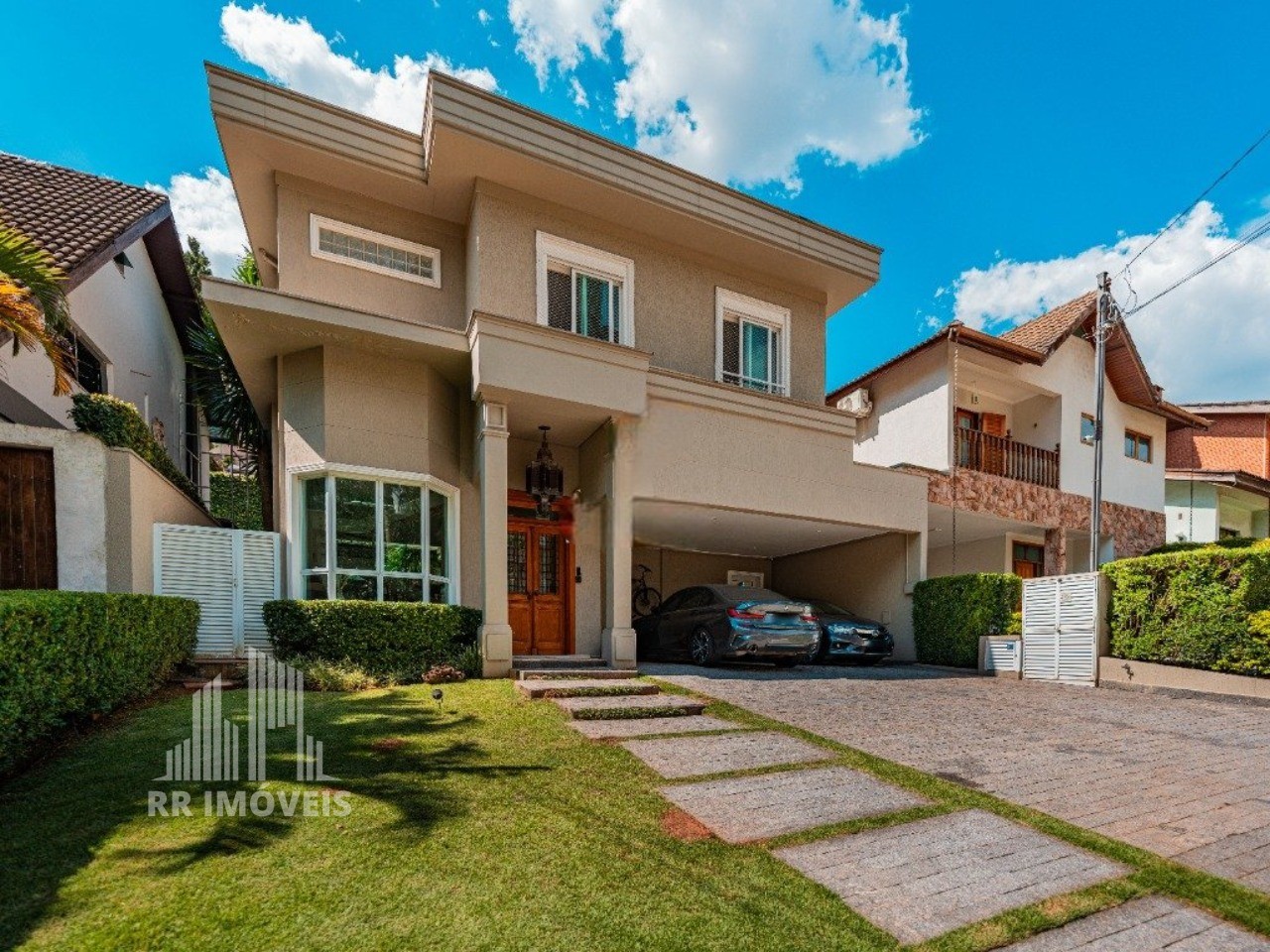 Casa, 3 quartos, 290 m² - Foto 1