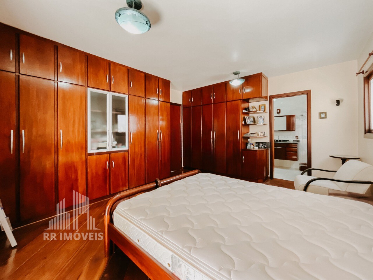 Casa, 4 quartos, 280 m² - Foto 18