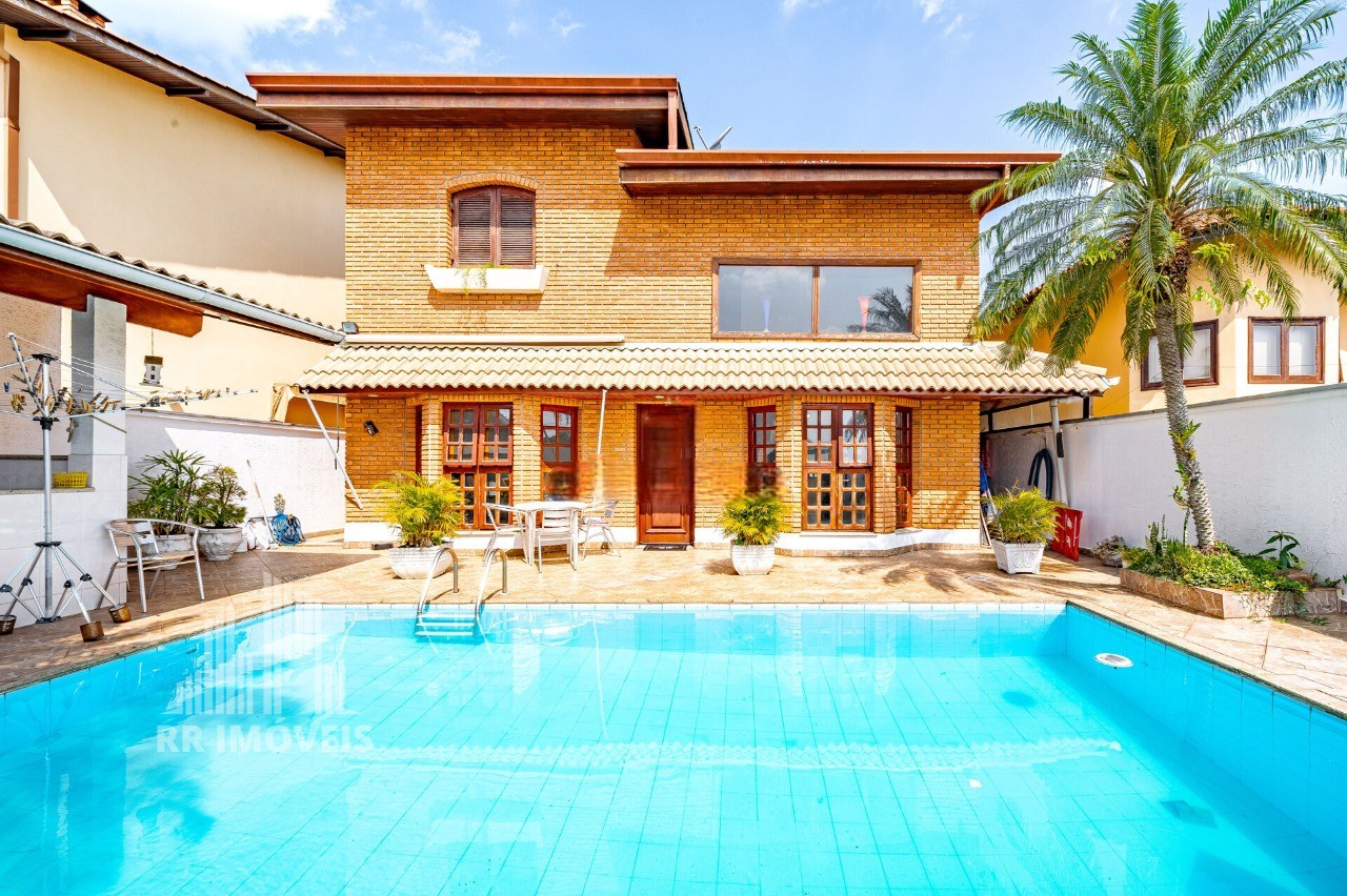 Casa, 4 quartos, 360 m² - Foto 1