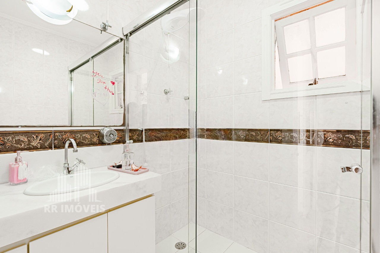 Casa, 4 quartos, 338 m² - Foto 26