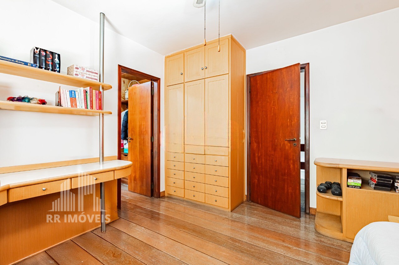 Casa, 3 quartos, 340 m² - Foto 23