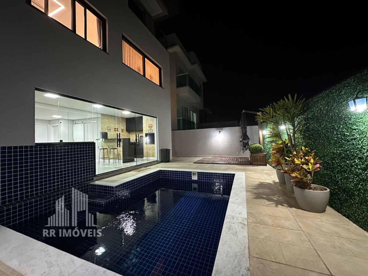 Casa, 2 quartos, 266 m² - Foto 13