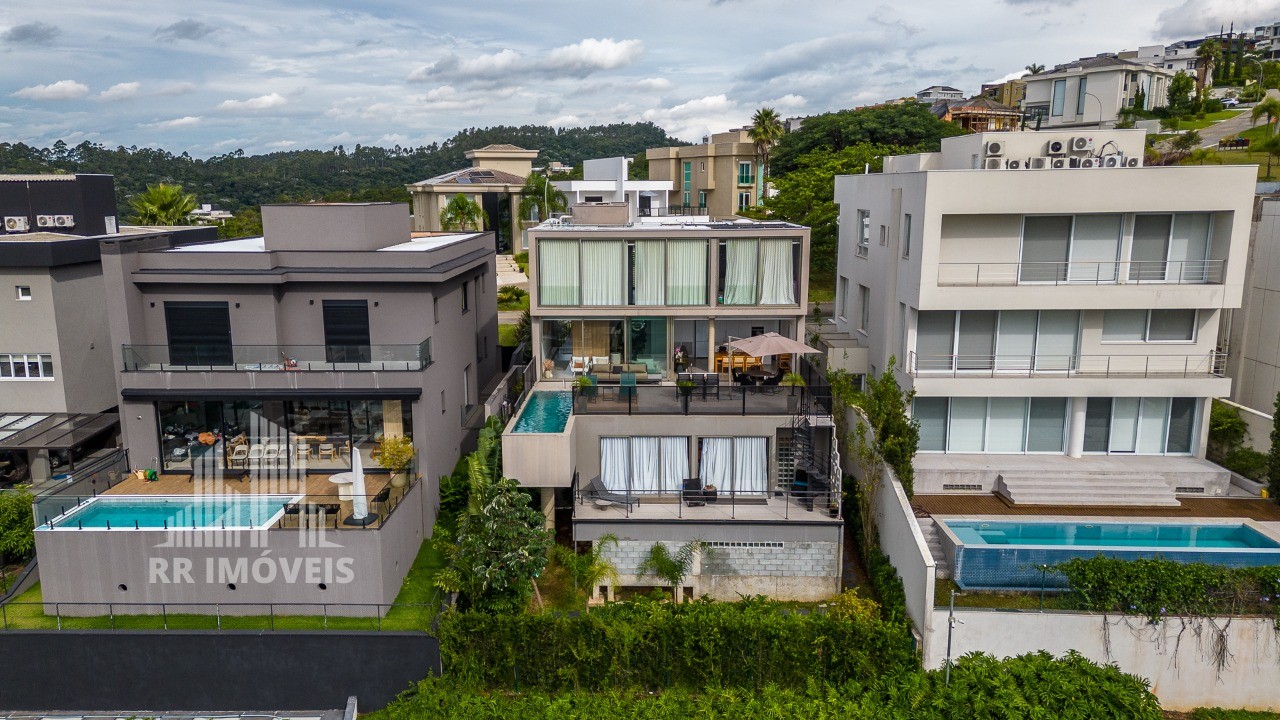 Casa, 4 quartos, 303 m² - Foto 37