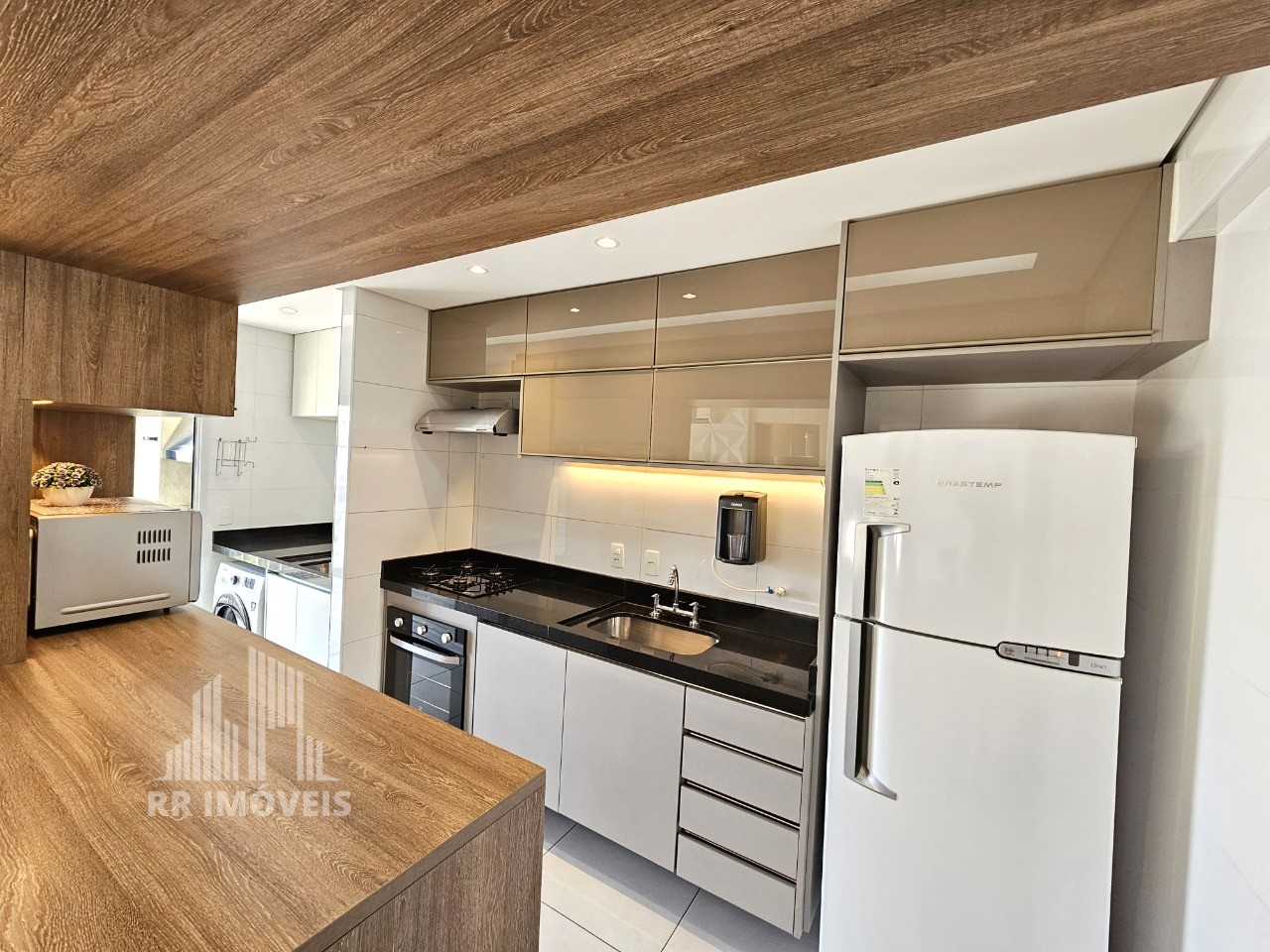 Apartamento, 2 quartos, 74 m² - Foto 1