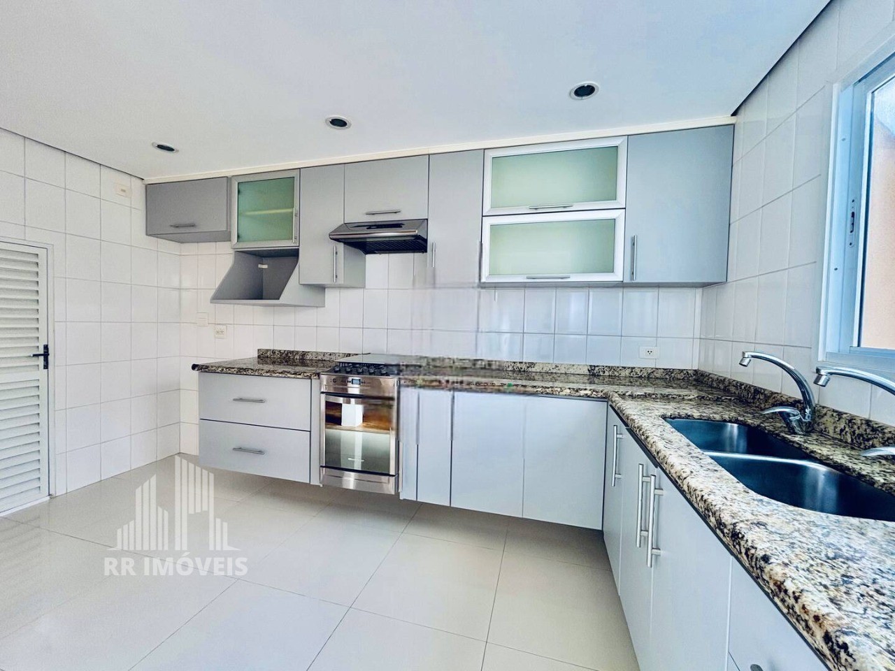 Casa, 3 quartos, 180 m² - Foto 9