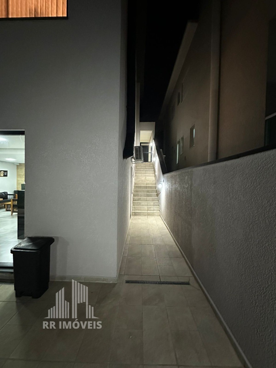 Casa, 2 quartos, 266 m² - Foto 12