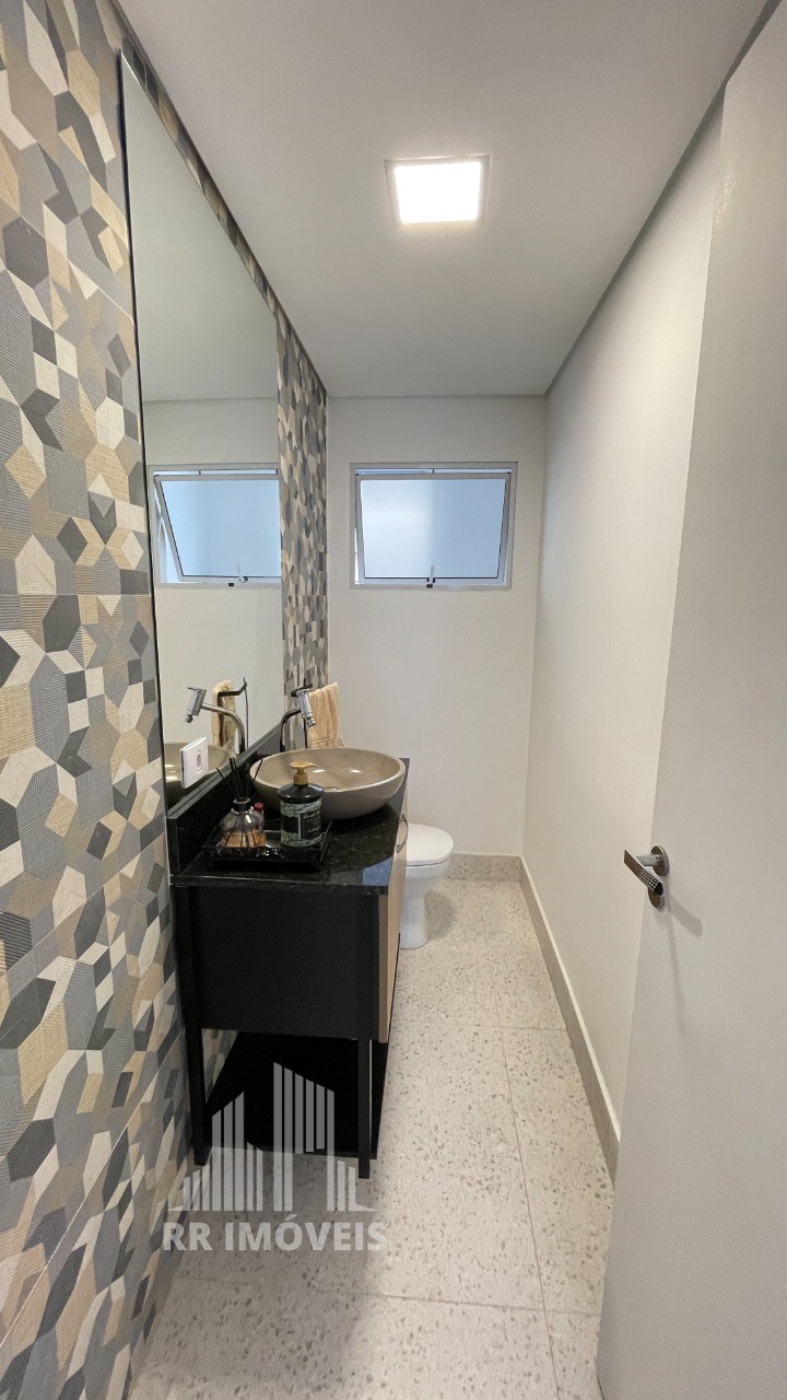 Casa, 4 quartos, 272 m² - Foto 8