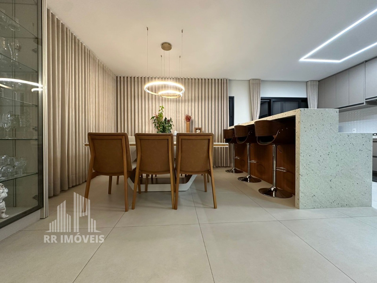 Casa, 2 quartos, 266 m² - Foto 24