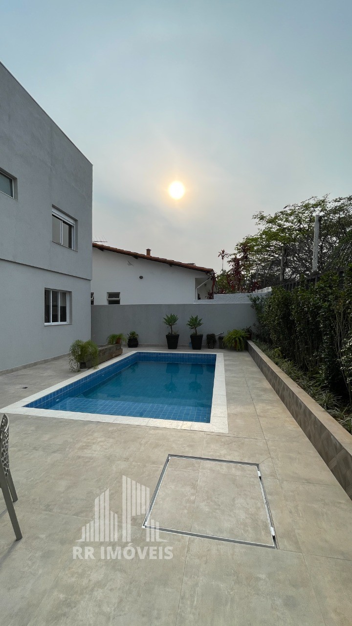 Casa, 4 quartos, 272 m² - Foto 17