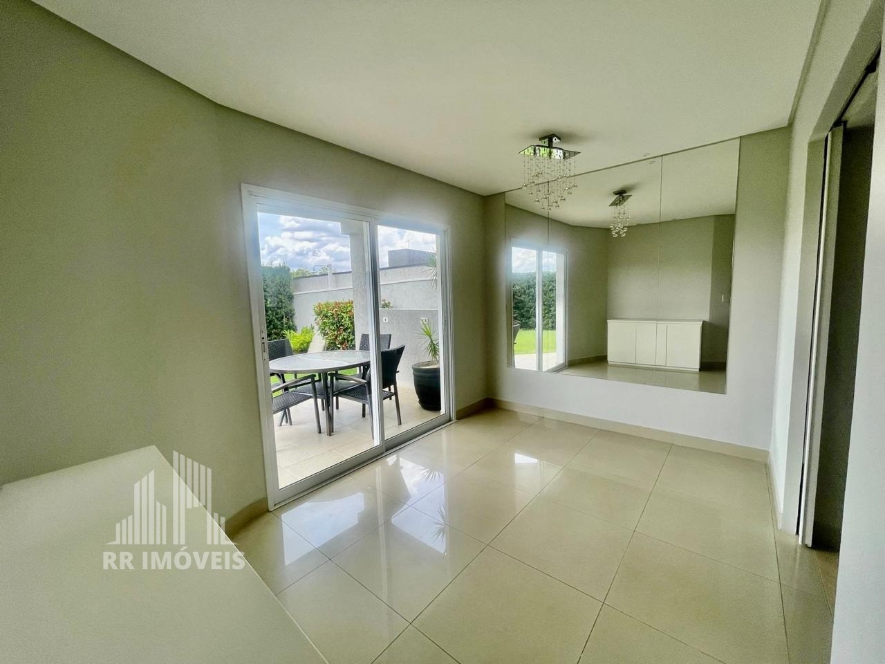 Casa, 4 quartos, 312 m² - Foto 4