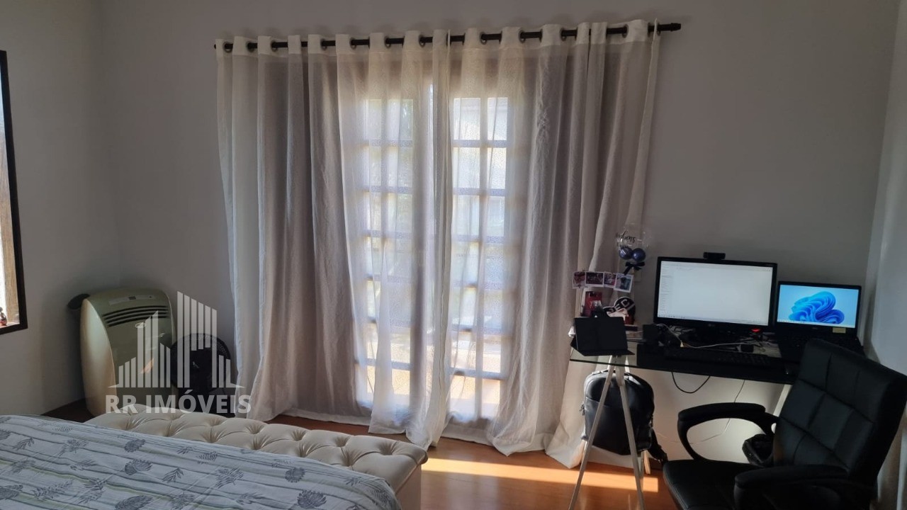 Casa, 4 quartos, 360 m² - Foto 29