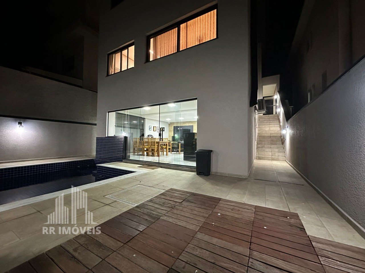 Casa, 2 quartos, 266 m² - Foto 11