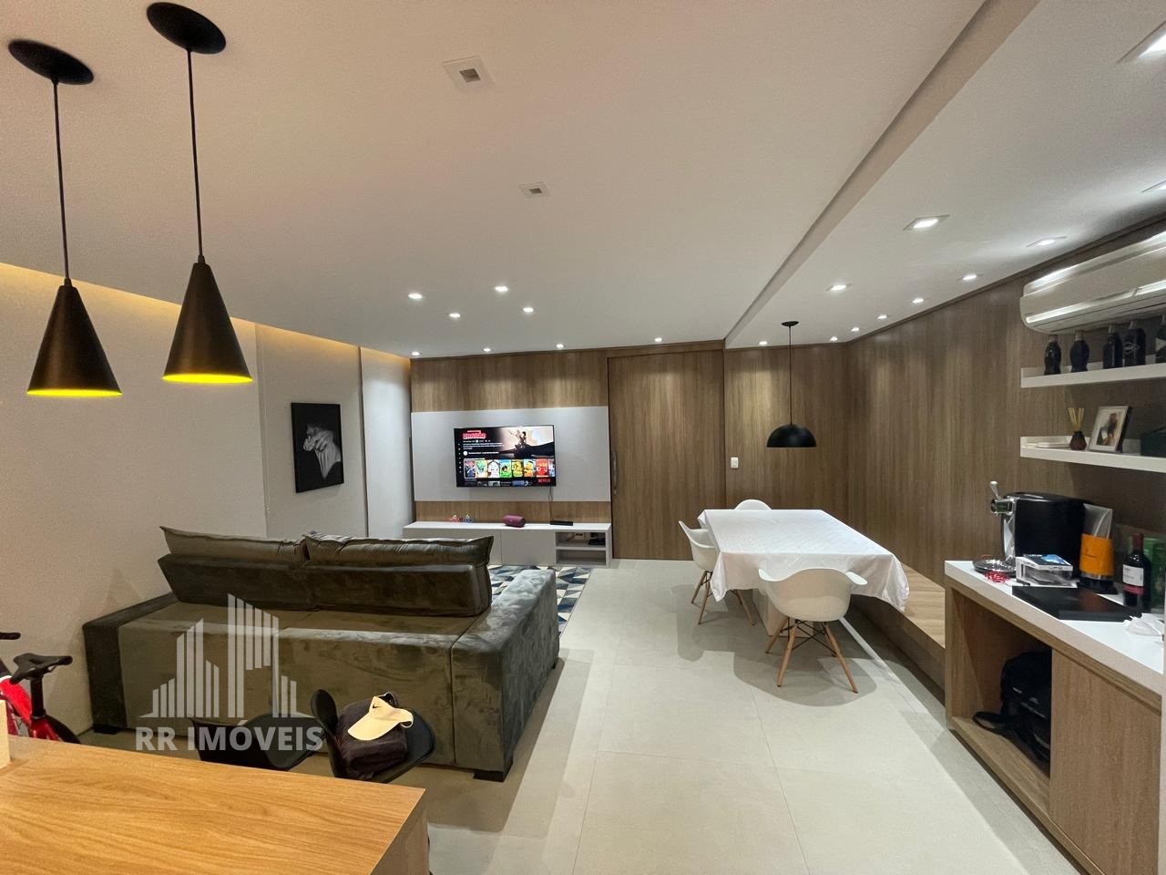 Apartamento, 1 quarto, 62 m² - Foto 1