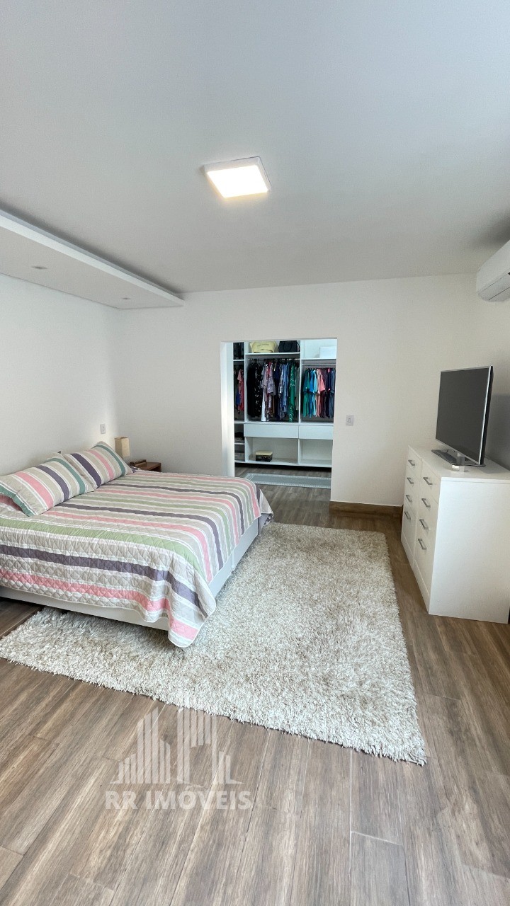 Casa, 4 quartos, 272 m² - Foto 21
