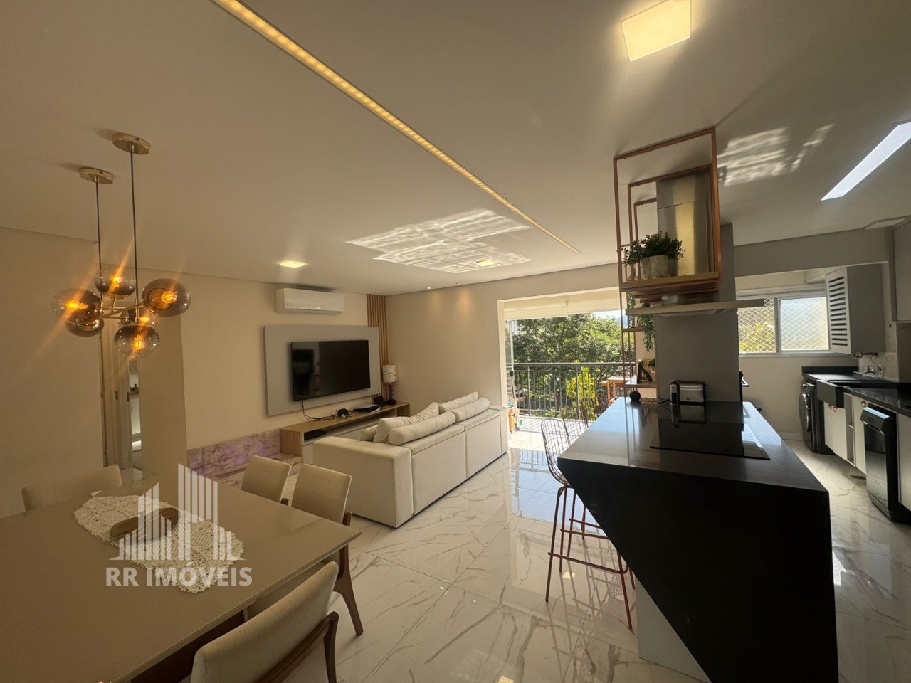 Apartamento, 2 quartos, 94 m² - Foto 1