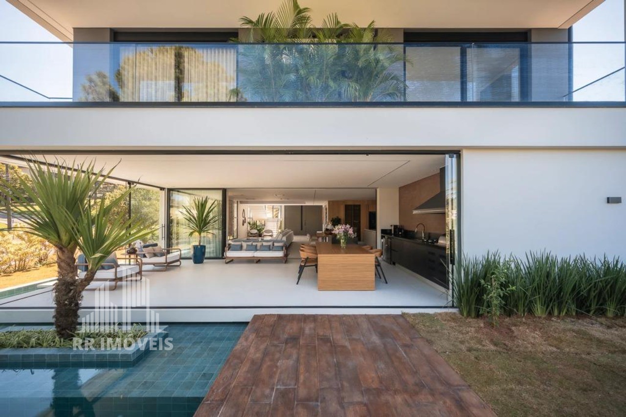 Casa, 4 quartos, 630 m² - Foto 1