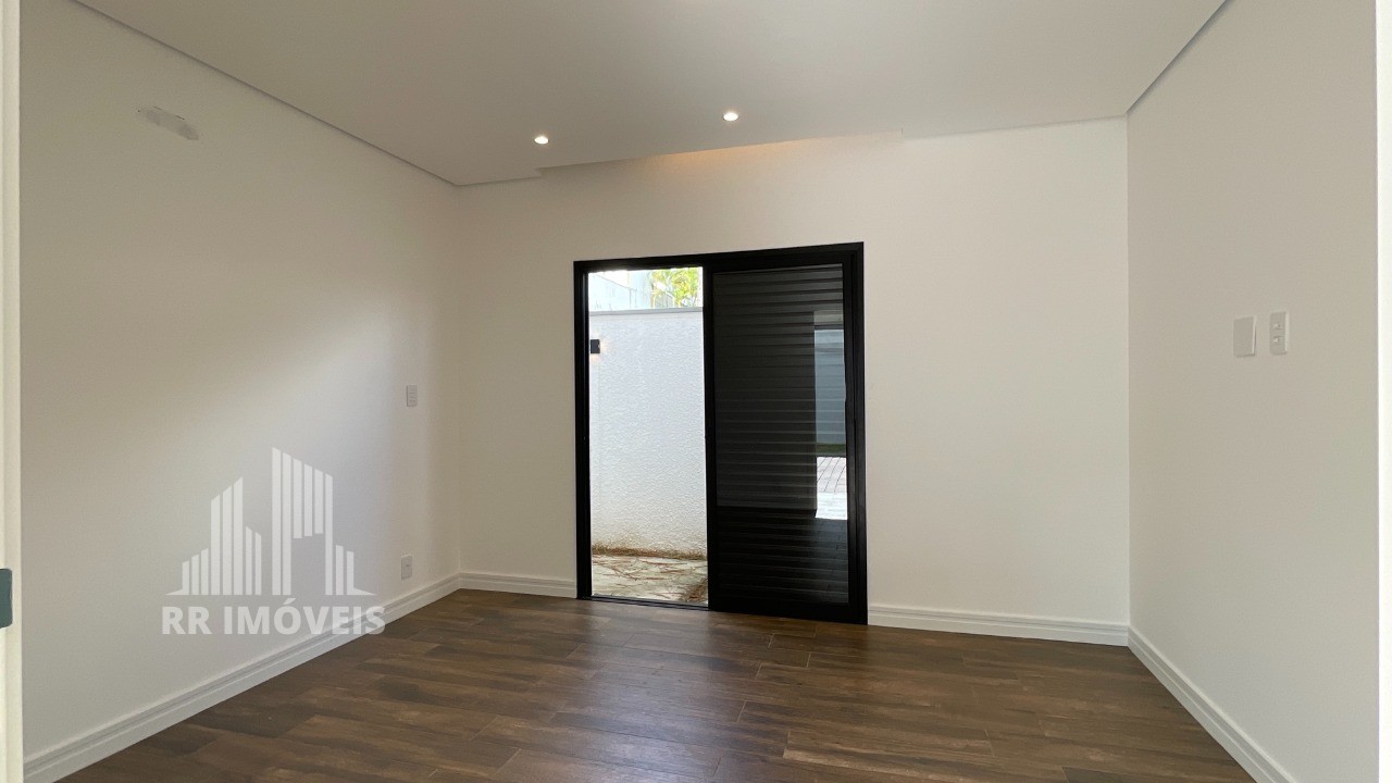 Casa, 4 quartos, 364 m² - Foto 32