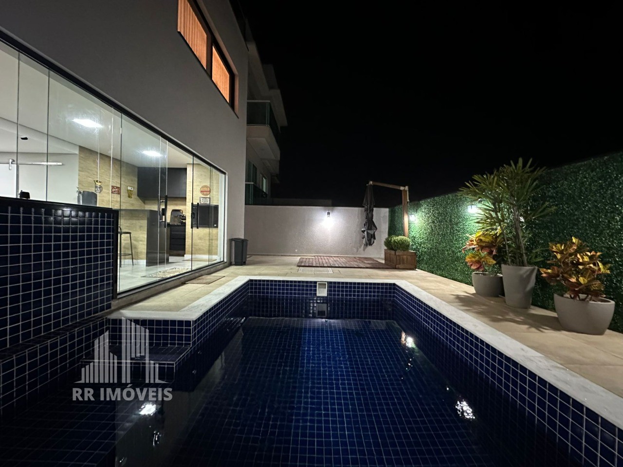 Casa, 2 quartos, 266 m² - Foto 14