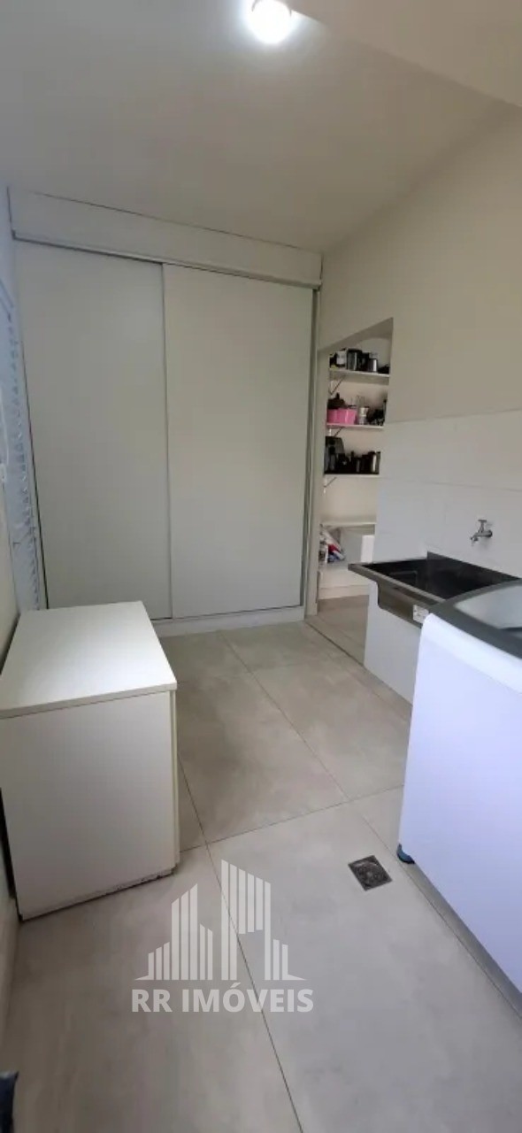 Casa, 4 quartos, 270 m² - Foto 7
