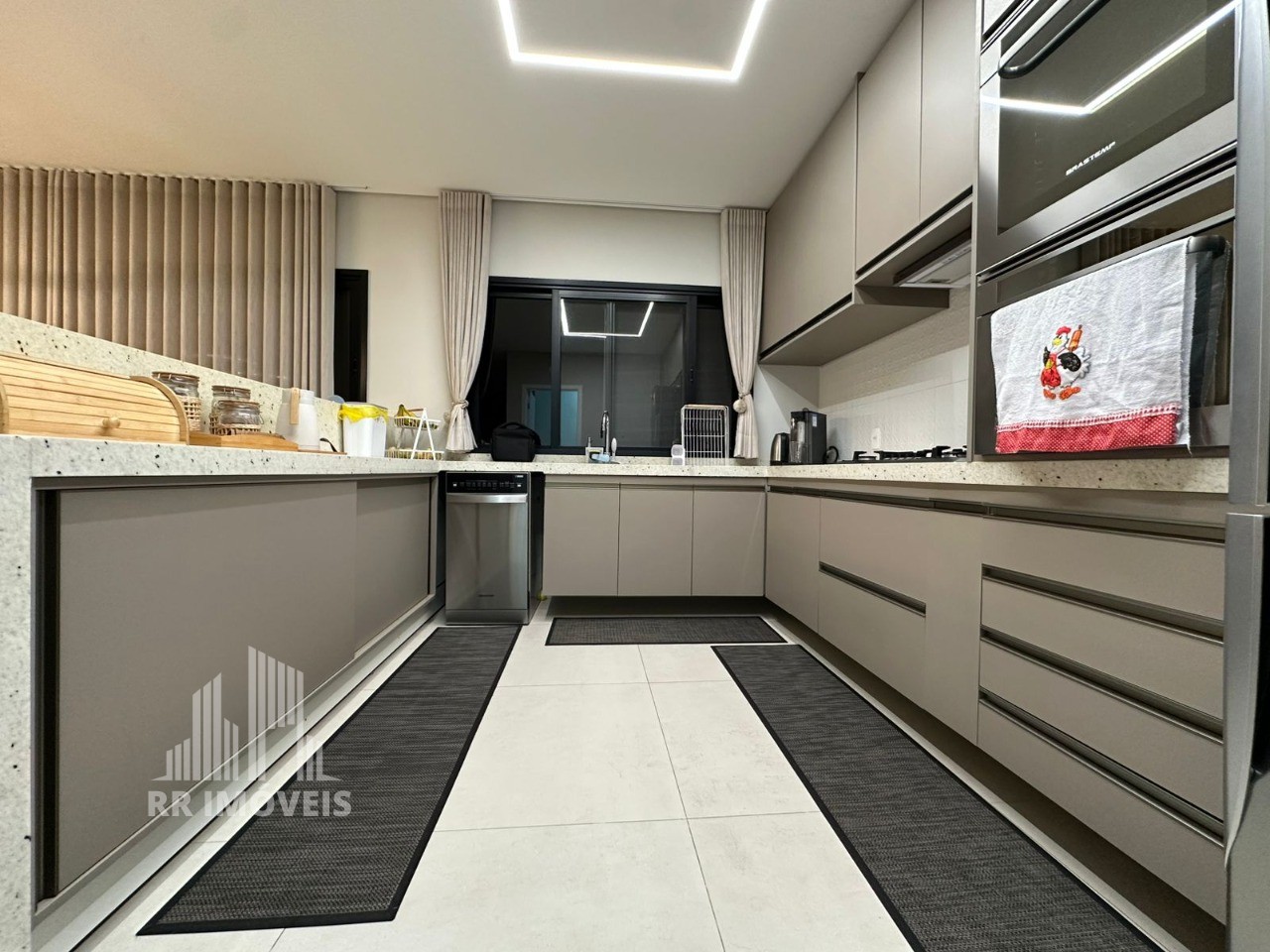 Casa, 2 quartos, 266 m² - Foto 20