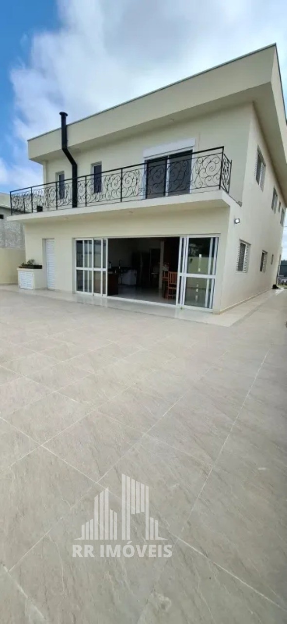 Casa, 4 quartos, 270 m² - Foto 2