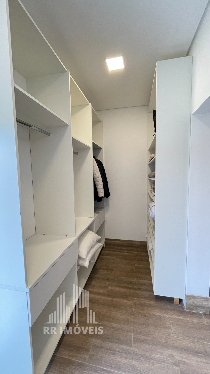 Casa, 4 quartos, 272 m² - Foto 26