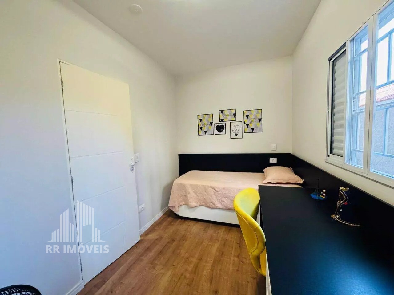 Casa, 4 quartos, 270 m² - Foto 15