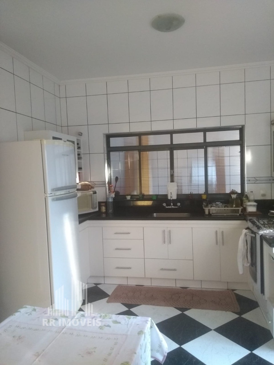 Casa, 3 quartos, 285 m² - Foto 2