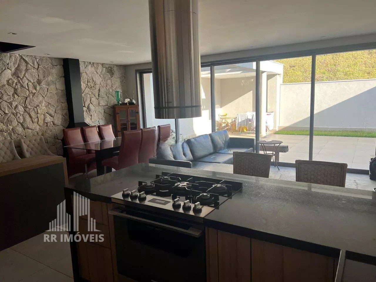 Casa, 3 quartos, 200 m² - Foto 4