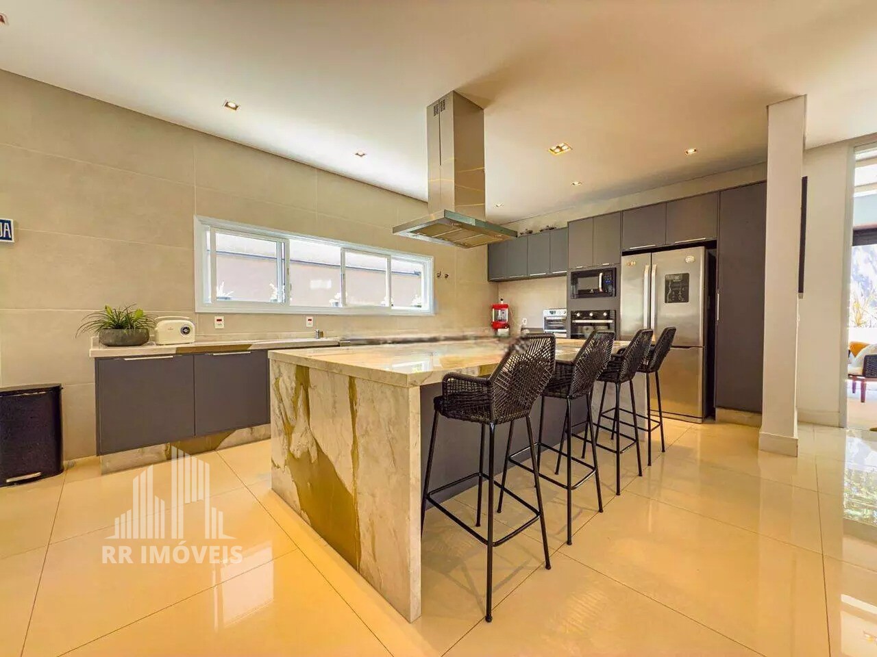Casa, 4 quartos, 298 m² - Foto 8