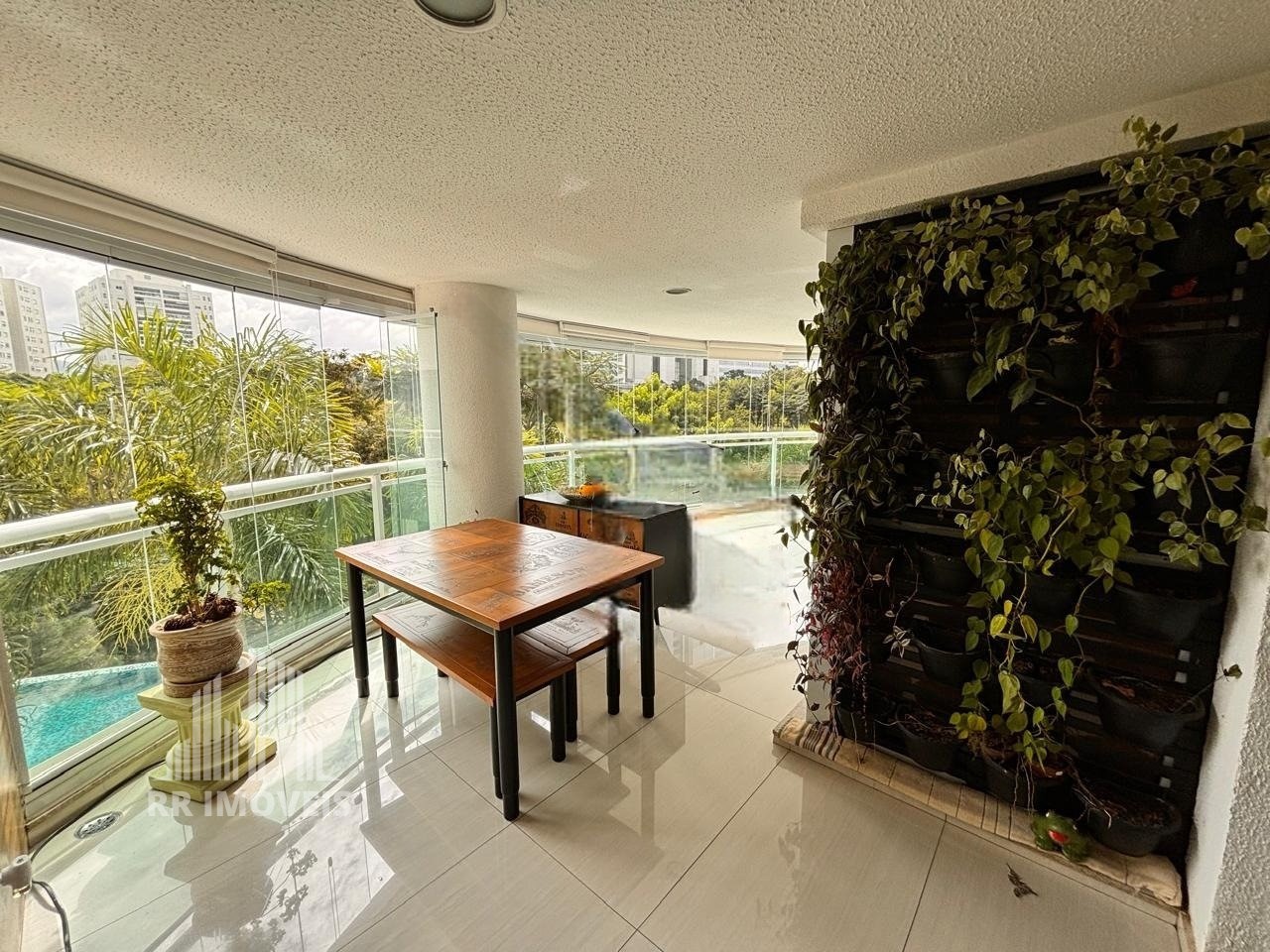 Apartamento, 4 quartos, 261 m² - Foto 4