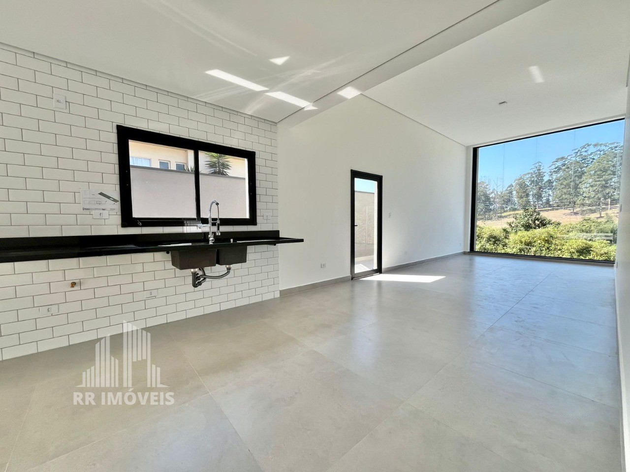 Casa, 4 quartos, 180 m² - Foto 2