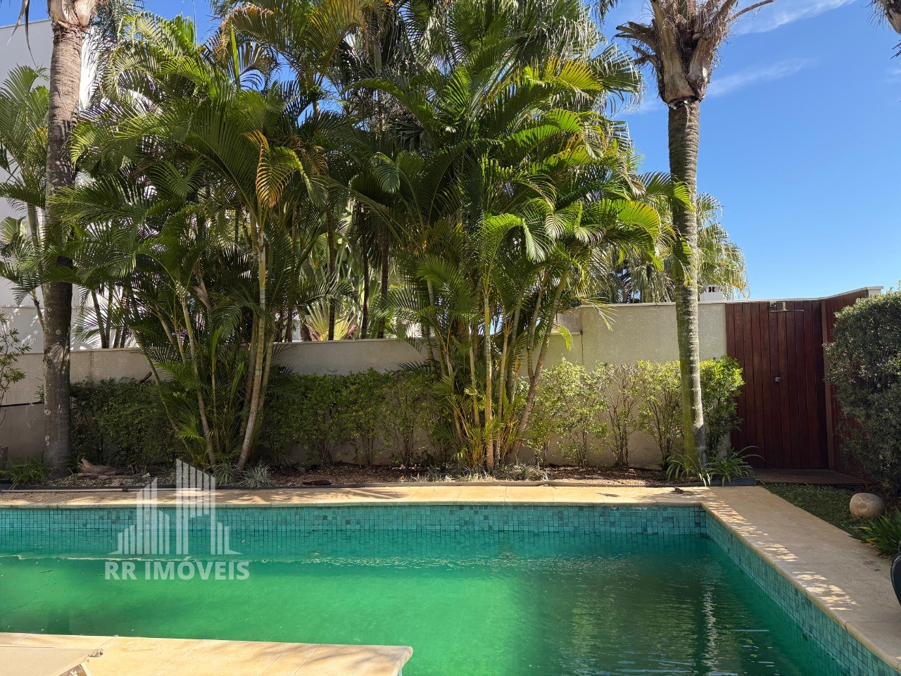 Casa, 3 quartos, 299 m² - Foto 4