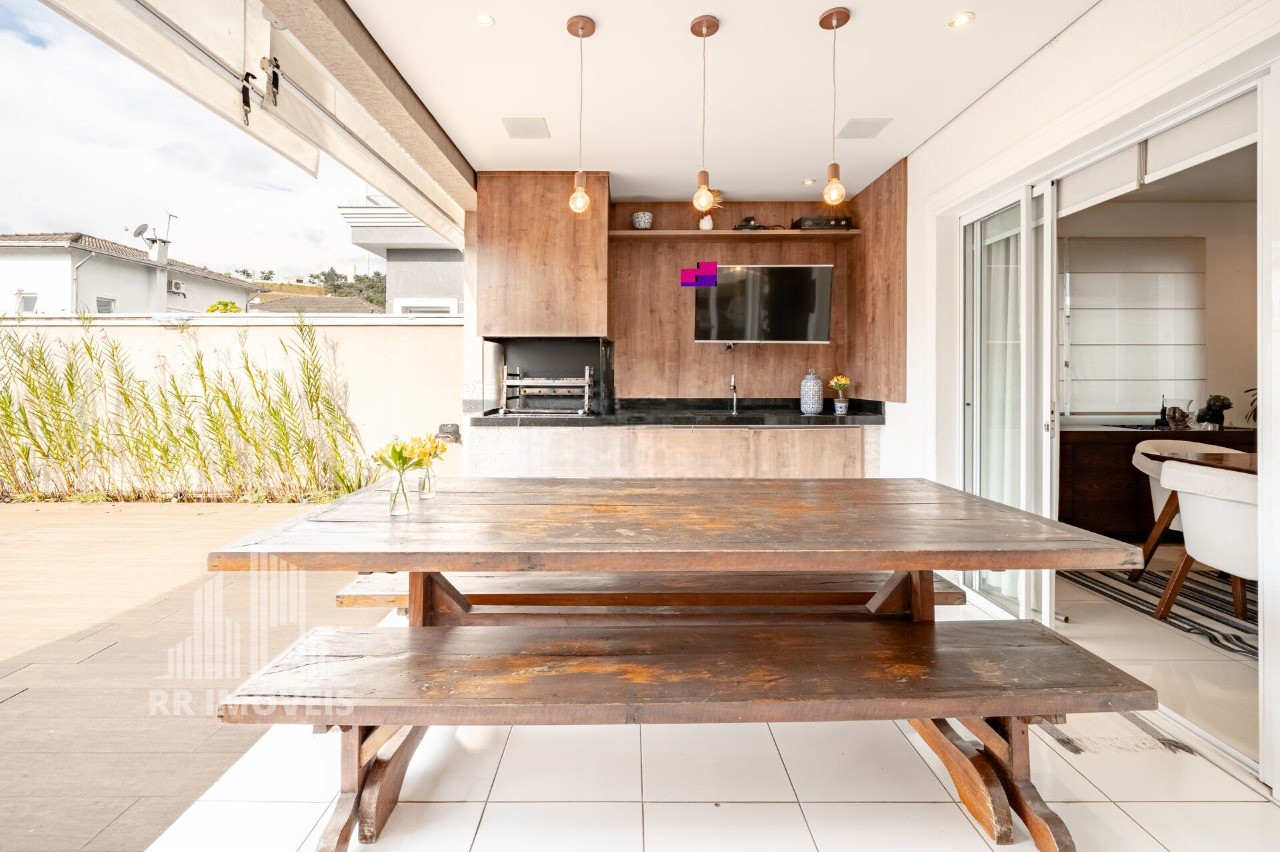 Casa, 4 quartos, 250 m² - Foto 4
