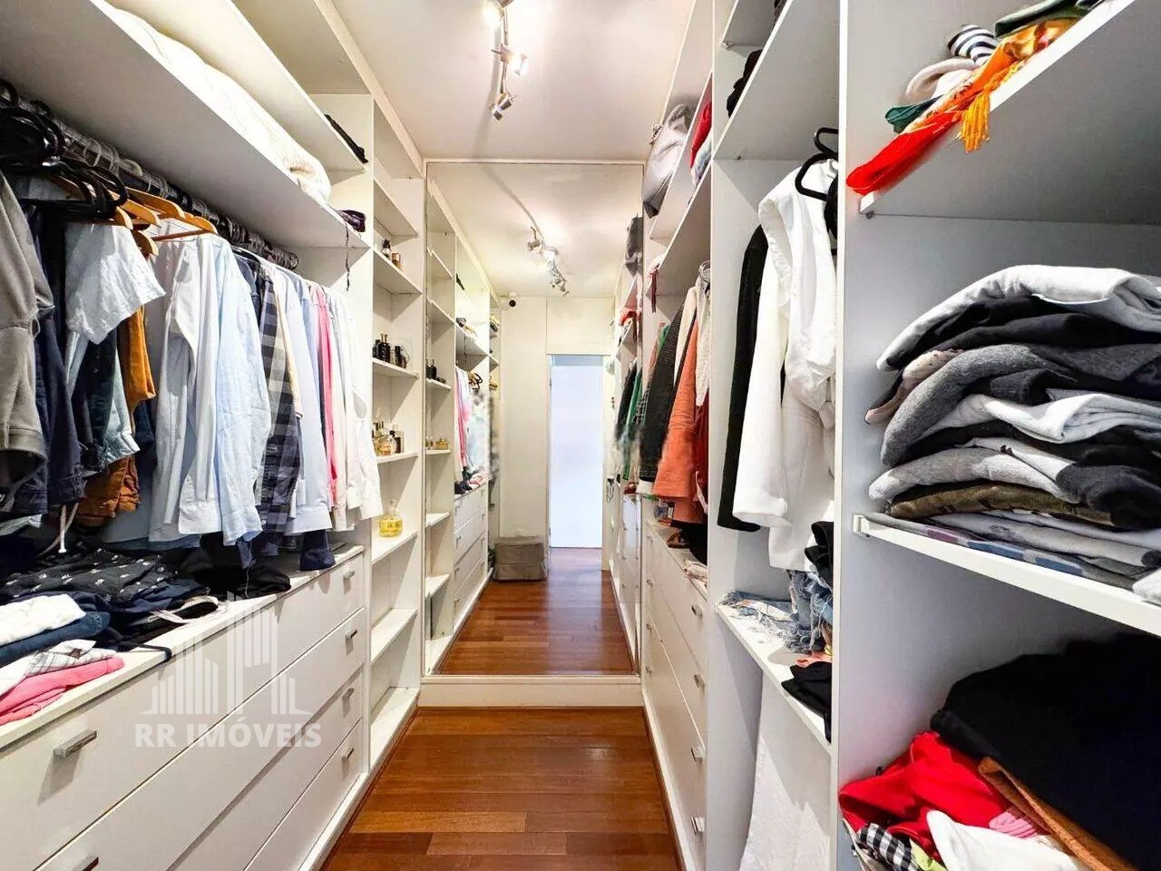 Casa, 4 quartos, 290 m² - Foto 17