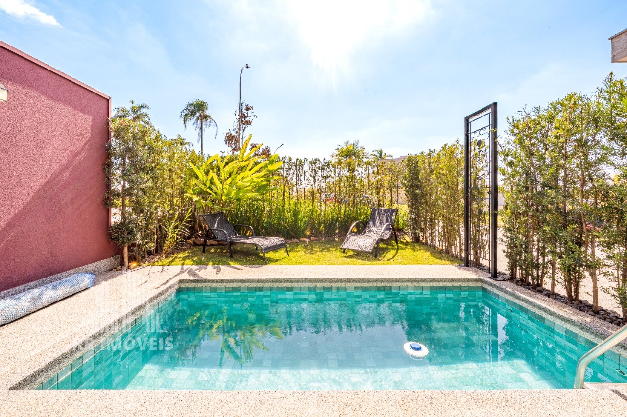 Casa, 5 quartos, 330 m² - Foto 3