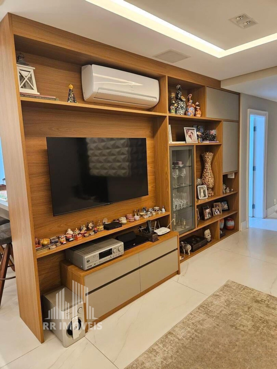 Casa, 4 quartos, 236 m² - Foto 2